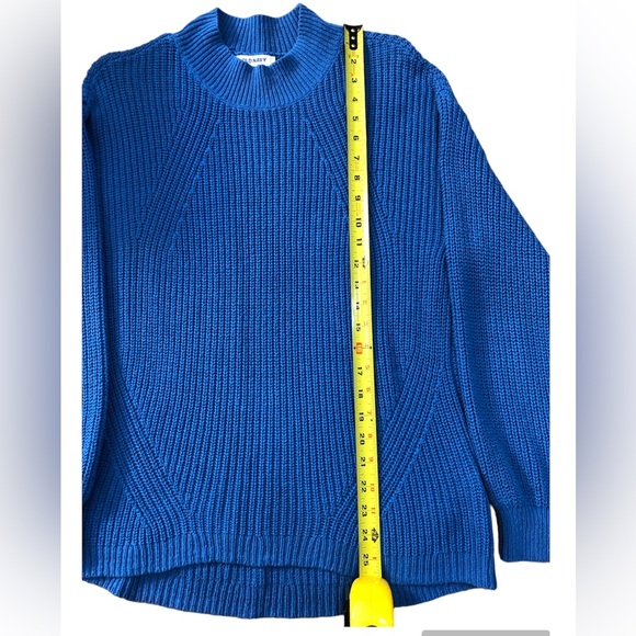 Old Navy Cobolt Blue cotton/acrylic woman’s crew neck sweater size small - Picture 7 of 10